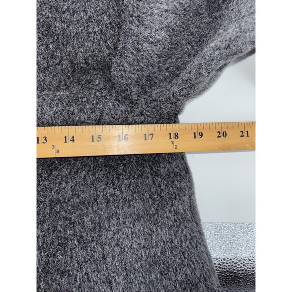 Guess Women’s Size Small Double Breasted Gray Wool Blend Short Style Lined Coat - Picture 9 of 10